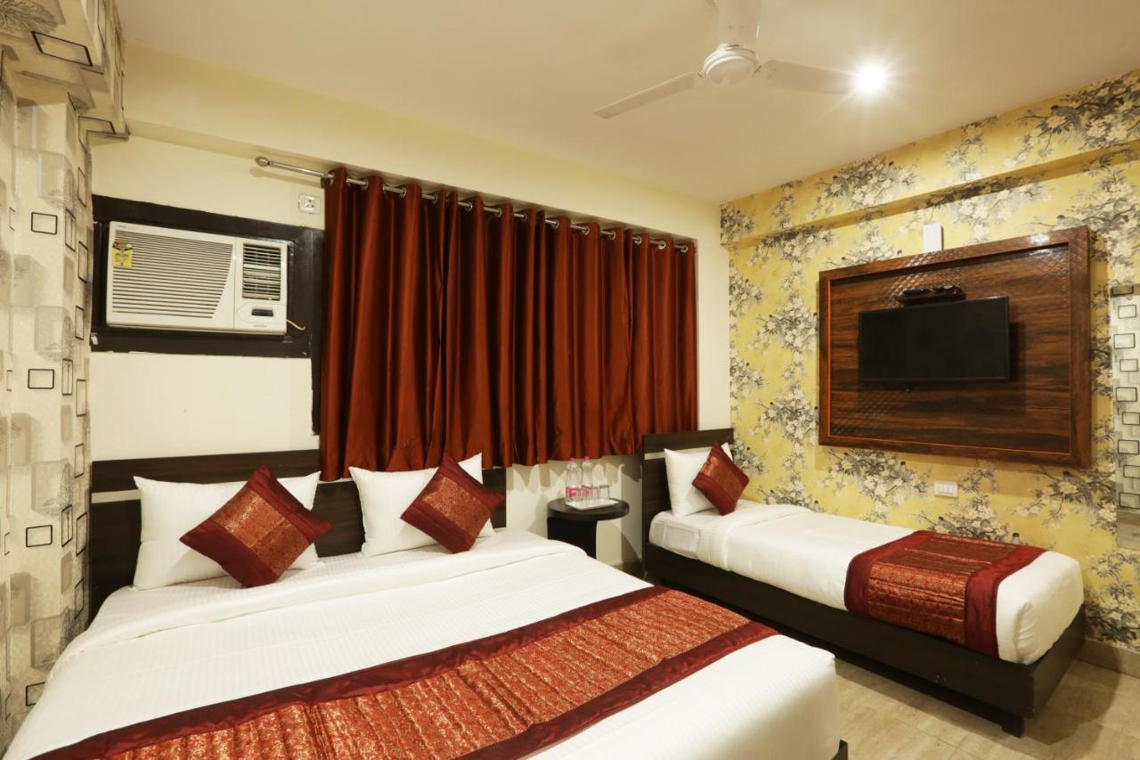 Hotel Airport Star New Delhi Exterior photo