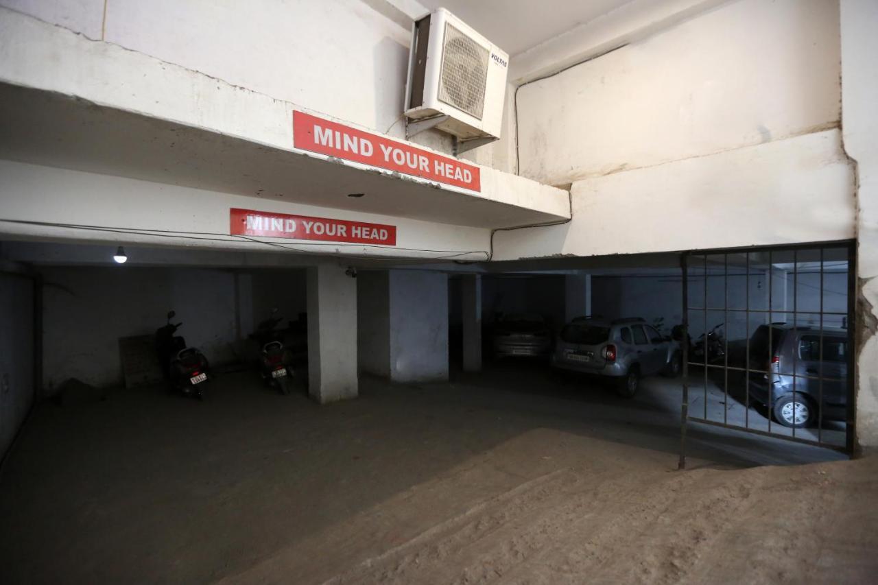 Hotel Airport Star New Delhi Exterior photo