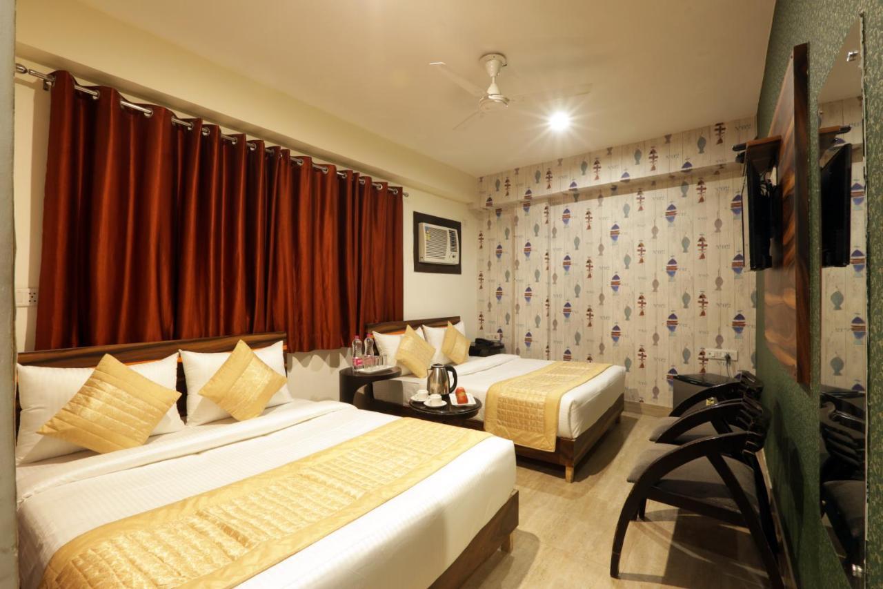 Hotel Airport Star New Delhi Exterior photo